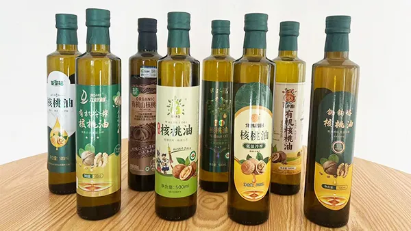 Packaging & Customization